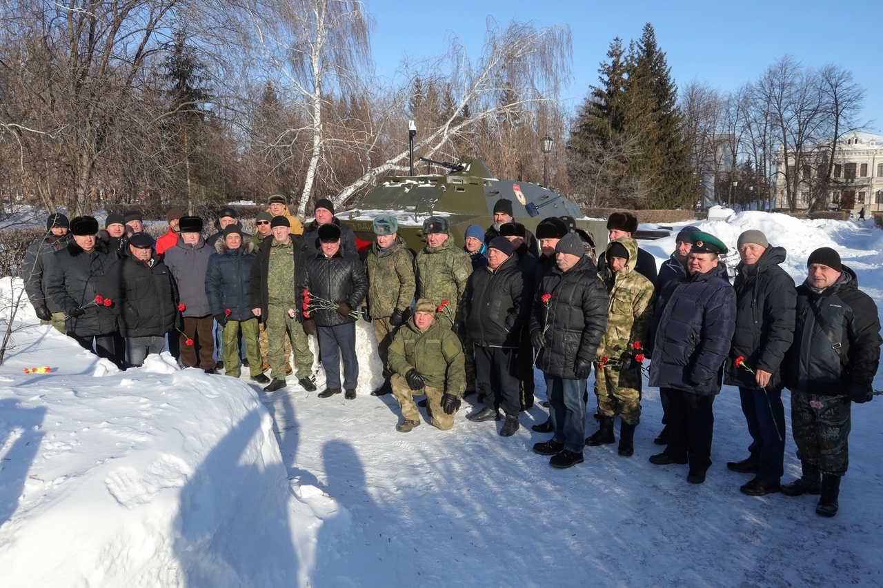 В День памяти о россиянах, исполнявших служебный долг за пределами  Отечества, в Ишиме прошли митинг и концерт | 16.02.2024 | Ишим - БезФормата