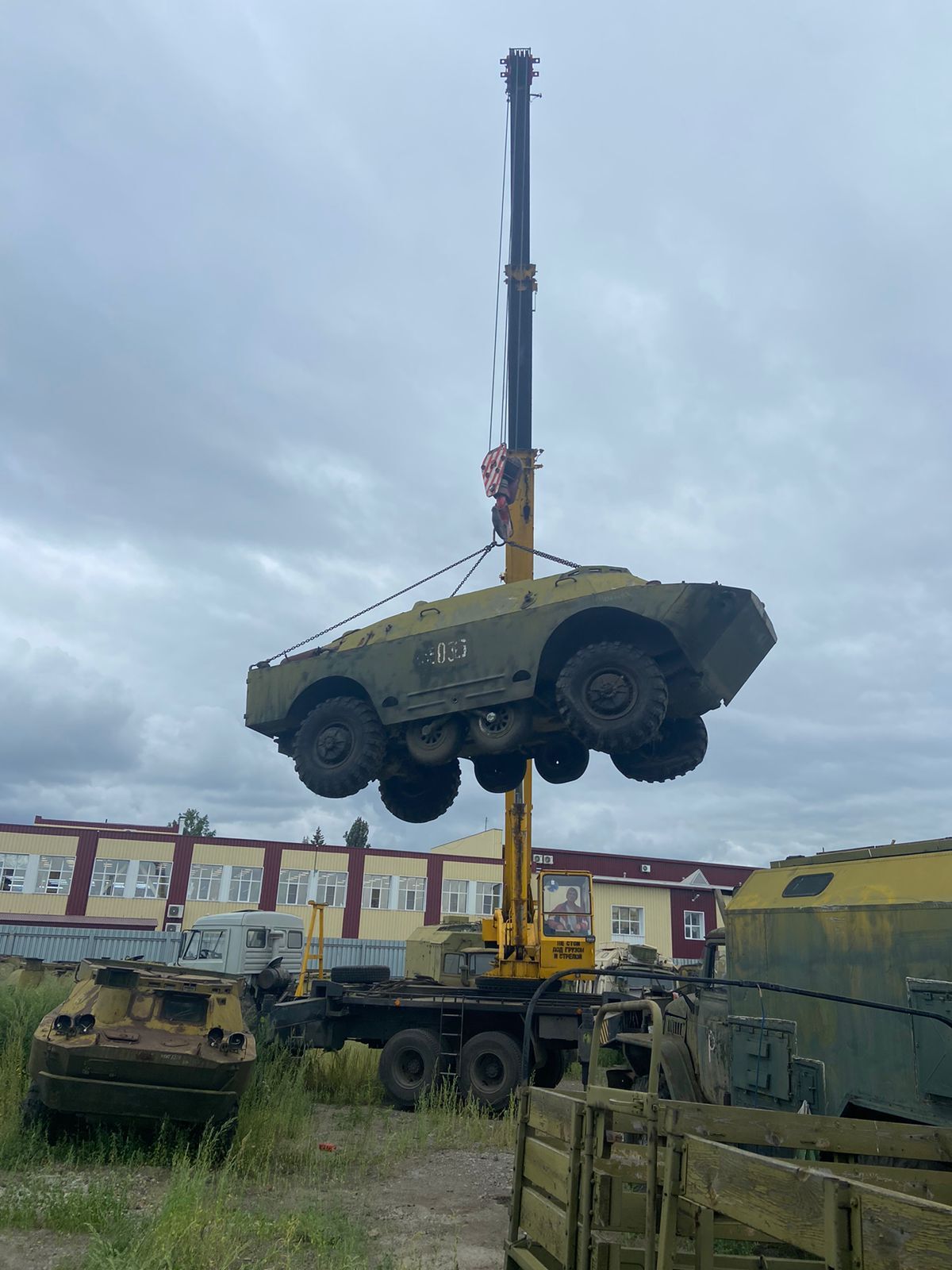 Два БРДМ-4 установят у воинских памятников в городе | 05.09.2023 | Ишим -  БезФормата